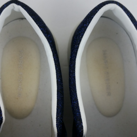 Marc Fisher Calie Blue Velvet Slip On Shoe 9.5 M - Picture 5 of 8